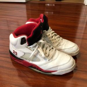 Size 11 Jordan Retro 5 - Fire Red (black tongue)